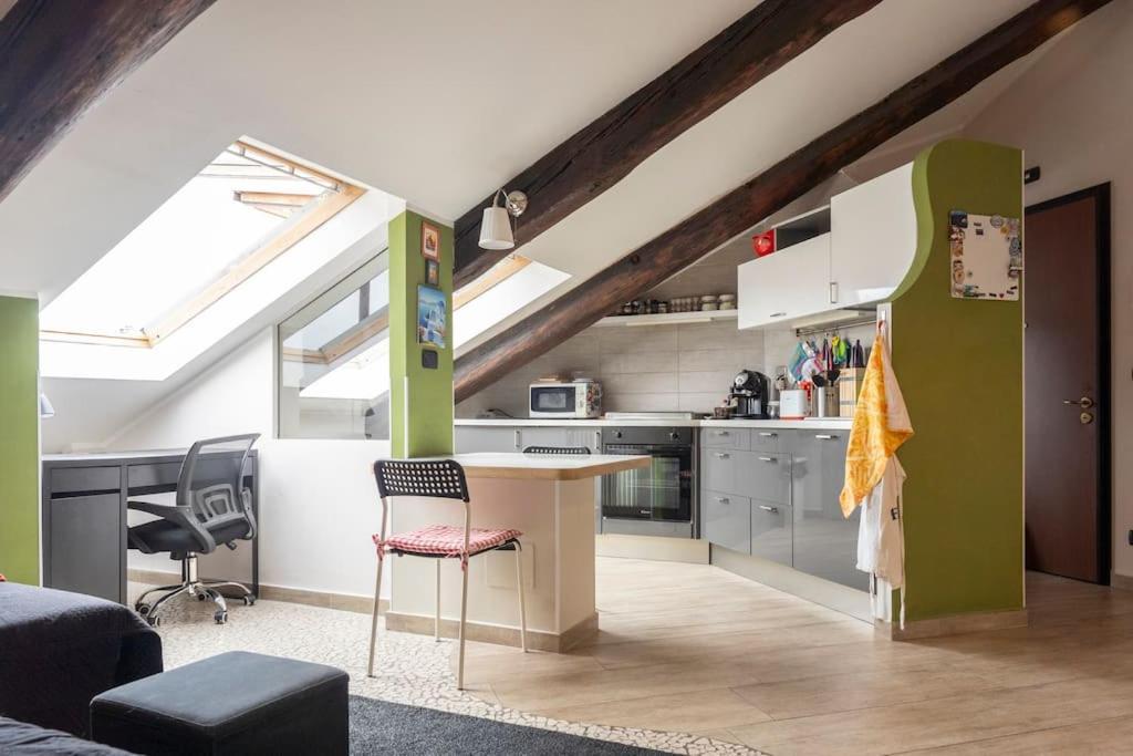 Cozy Attic In The City Center 토리노 외부 사진